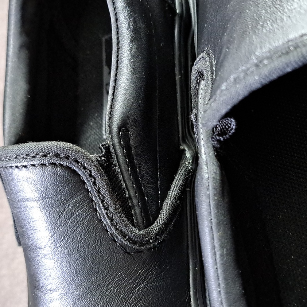 Vans Slip On Mono Black Smooth Leather Classic Sneakers VG- US 5.5 - Picture 16 of 16